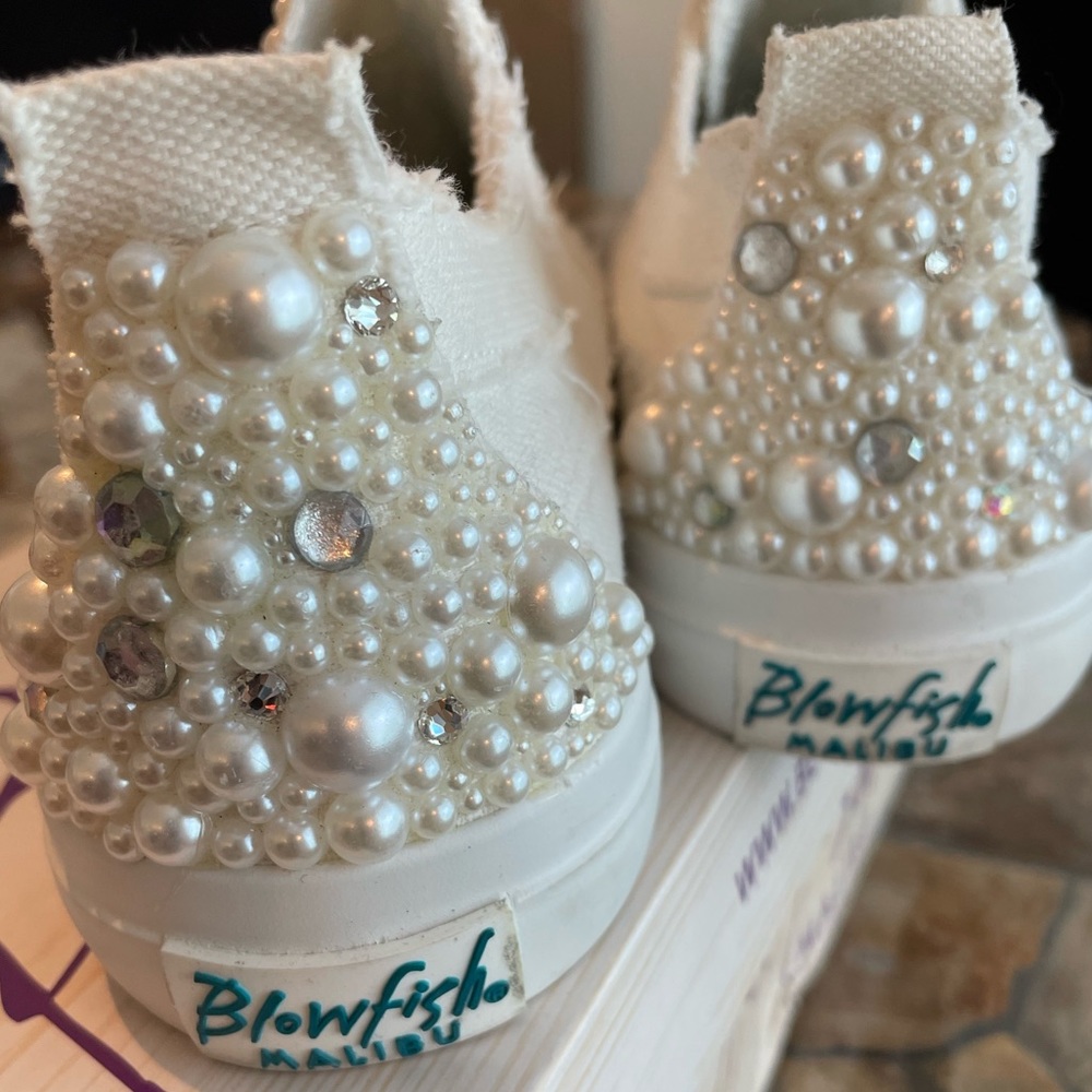Blowfish canvas sneaker
